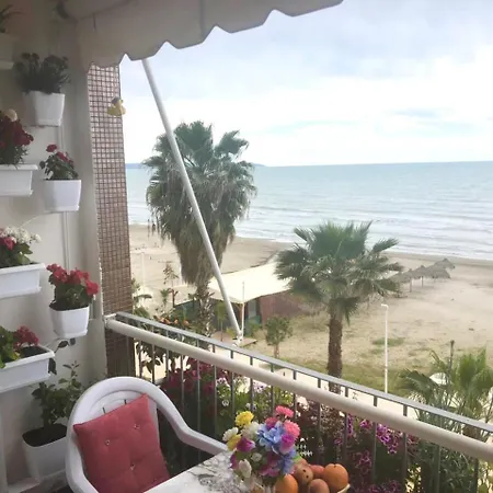 Best View Ever, Sea Side View In Apartament Durrës